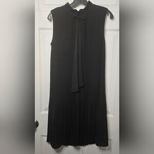 💐DKNY Pleated Sleeveless Dress